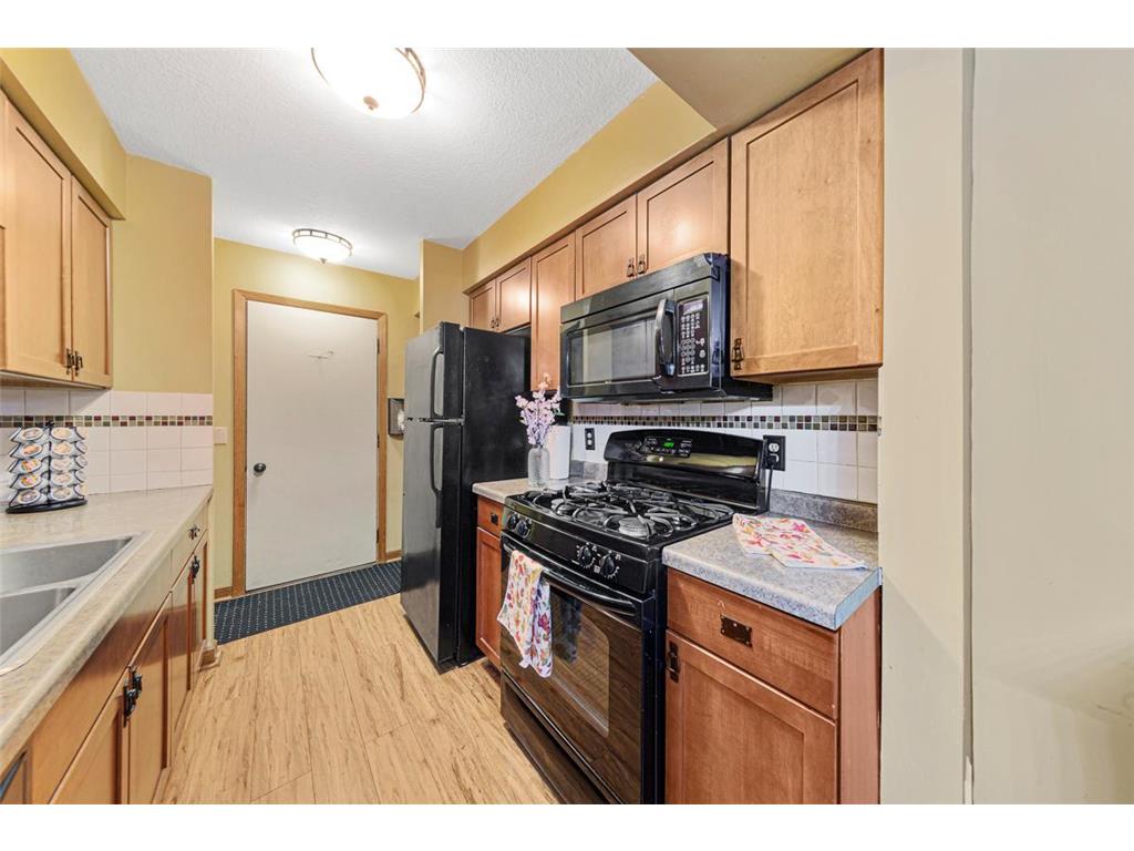 1128 Highland Avenue Northfield MN 55057 6819574 image7