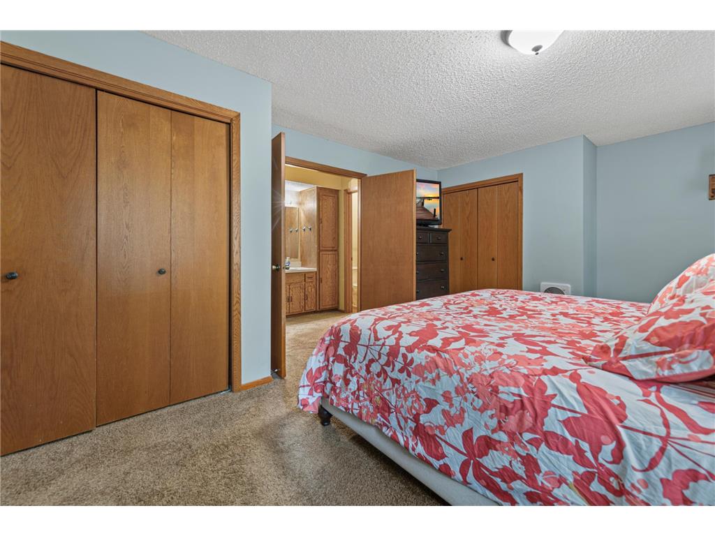 1128 Highland Avenue Northfield MN 55057 7106722 image20
