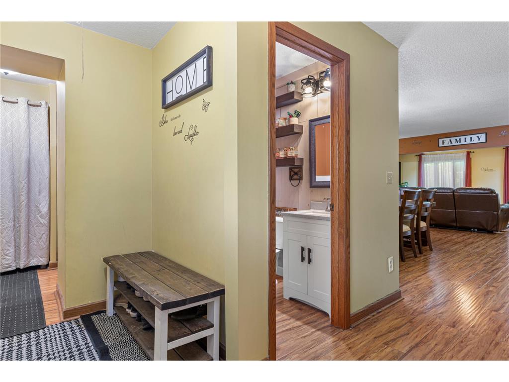 1128 Highland Avenue Northfield MN 55057 7106722 image4