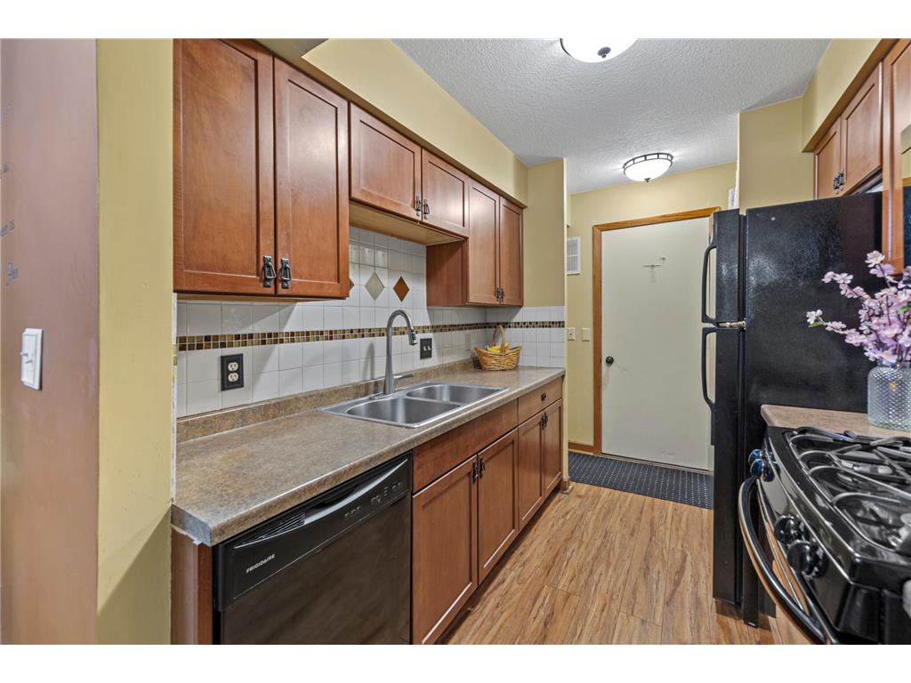 1128 Highland Avenue Northfield MN 55057 7106722 image9