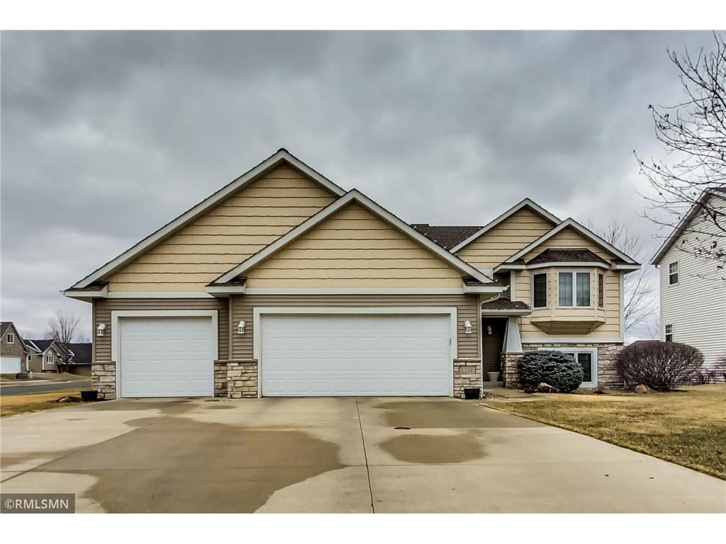 1128 Horseshoe Lane SE, New Prague, MN, 56071 MLS 6221717 Edina Realty