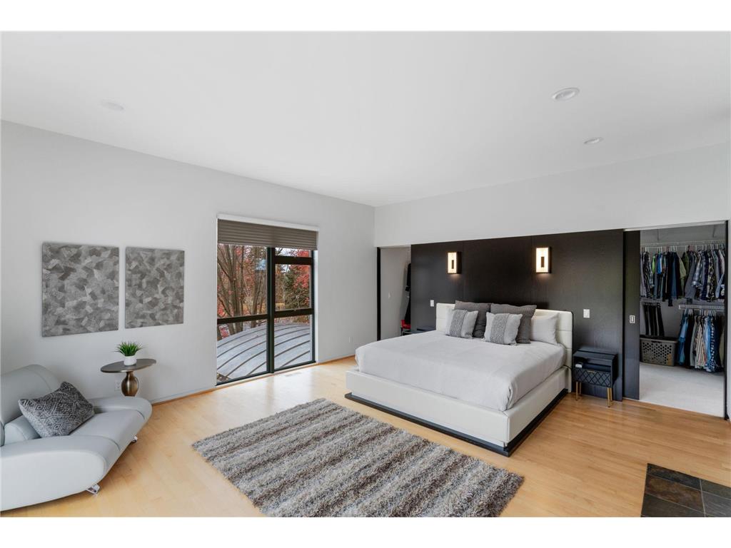 1128 Kenwood Parkway Minneapolis MN 55403 6821928 image38