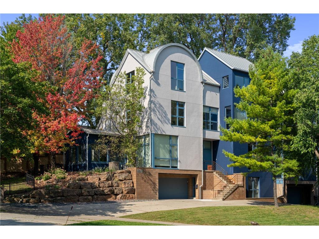 1128 Kenwood Parkway Minneapolis MN 55403 6821928 image78