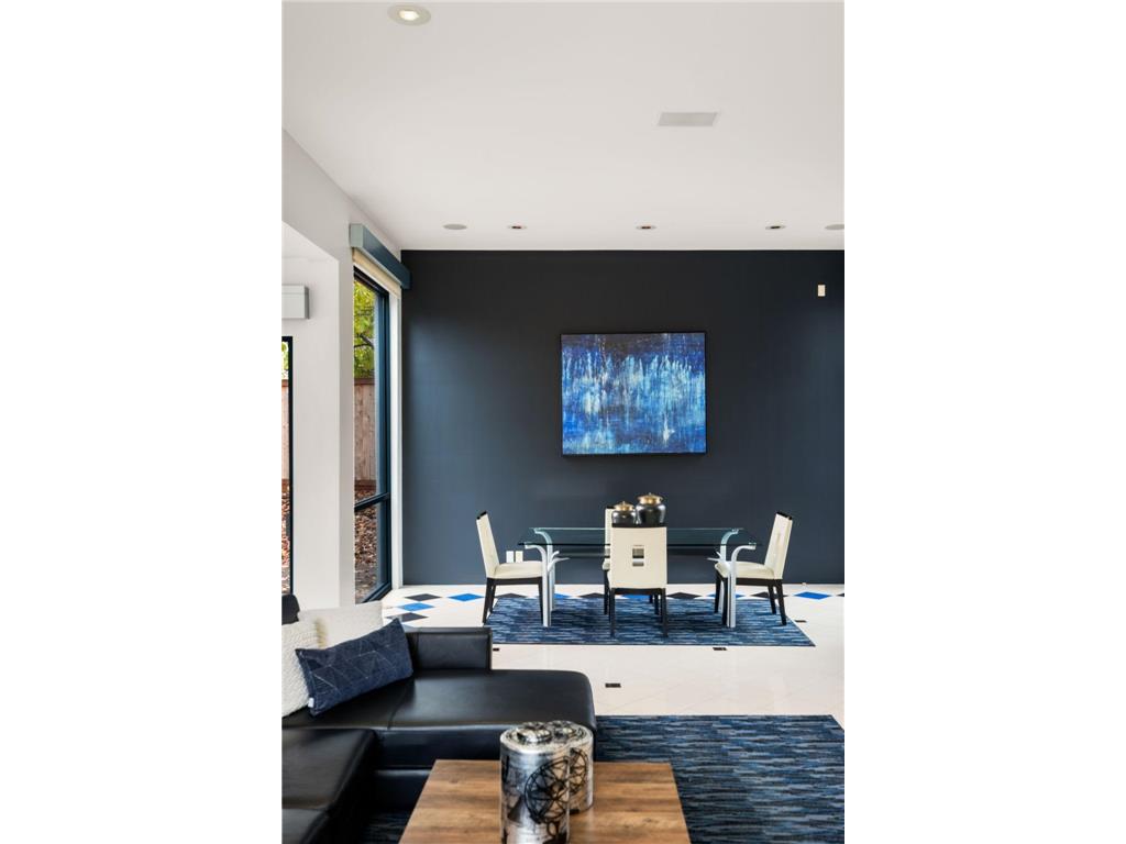 1128 Kenwood Parkway Minneapolis MN 55403 7113271 image11