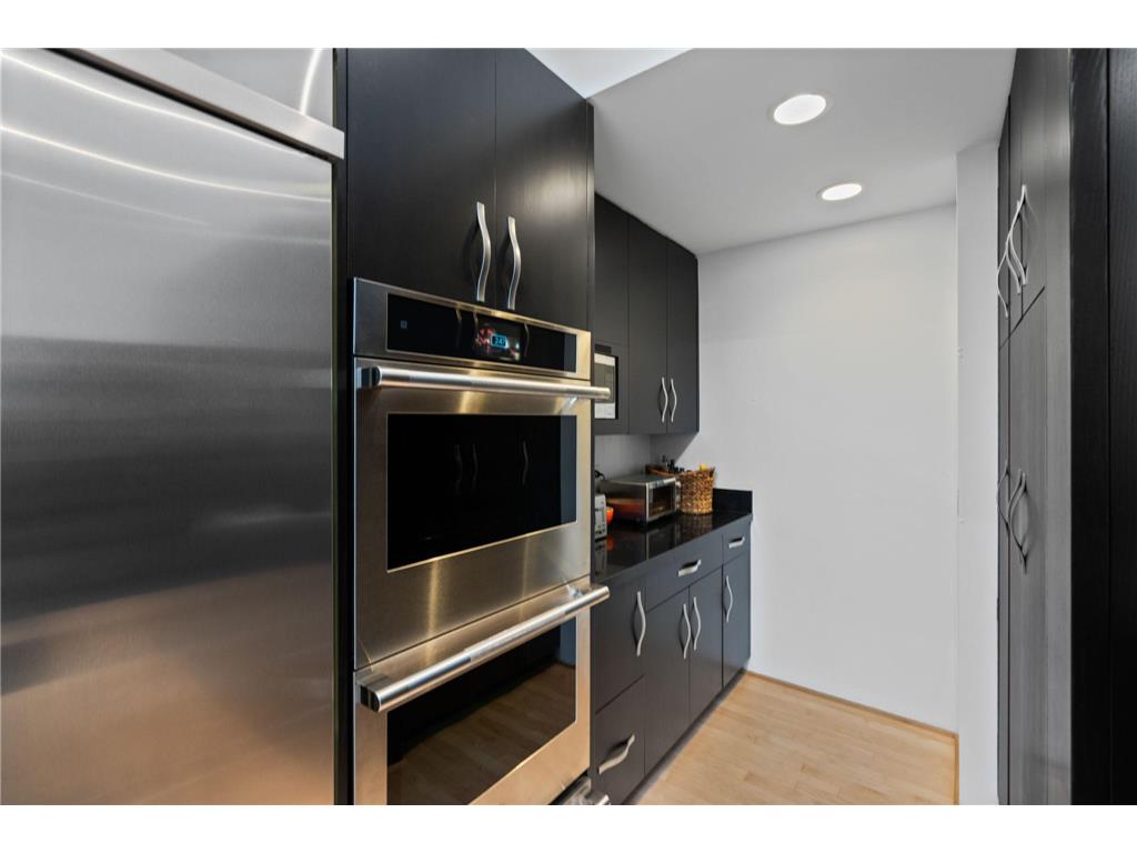 1128 Kenwood Parkway Minneapolis MN 55403 7113271 image25