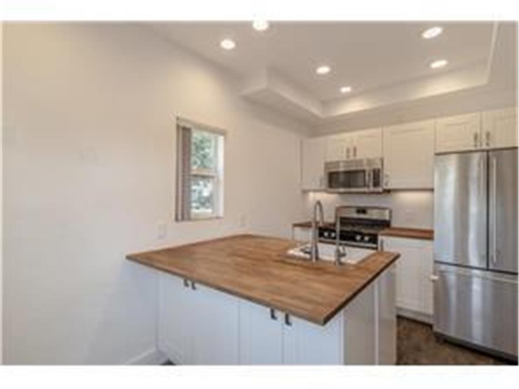 1128 N 5th Street Mankato MN 56001 7021793 image3