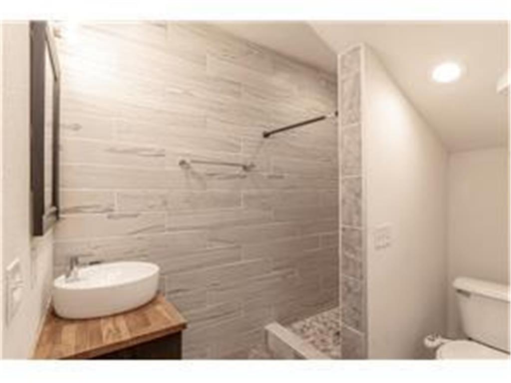 1128 N 5th Street Mankato MN 56001 7021793 image5