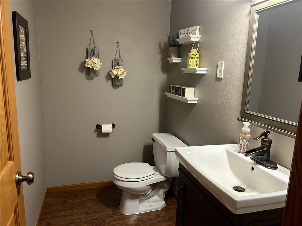 11282 84th Avenue SE, Clear Lake Twp, MN, 55319 MLS 6619787 Edina