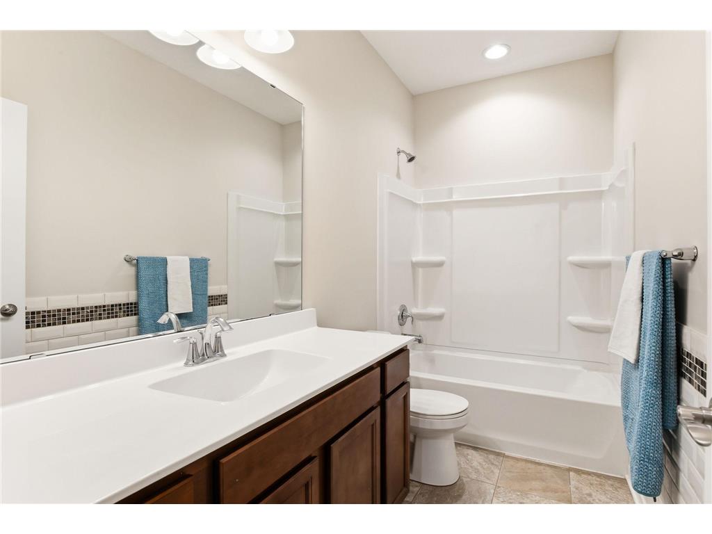 11289 81st Way N Maple Grove MN 55369 7032181 image49