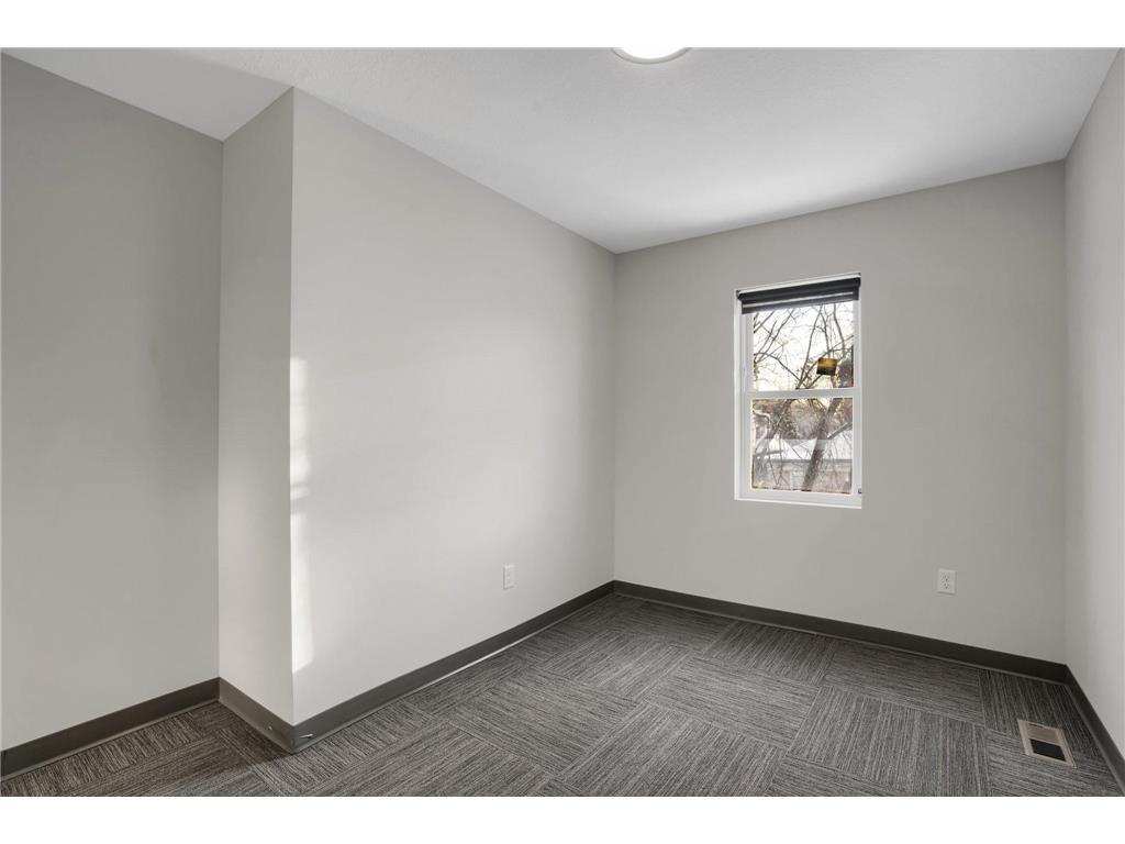 1129 8th Street SE Minneapolis MN 55414 7021404 image13