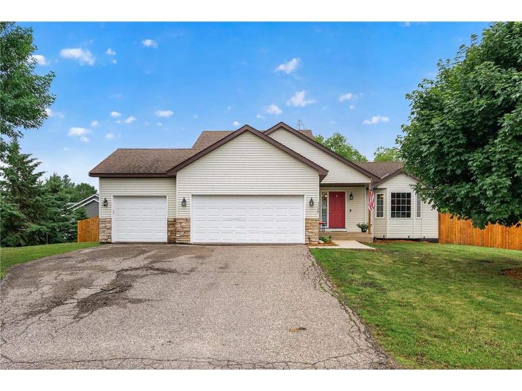 1129 Woodland Drive Howard Lake MN 55349 7087741 image1