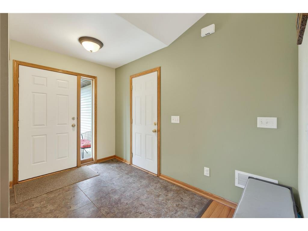 1129 Woodland Drive Howard Lake MN 55349 7087741 image2