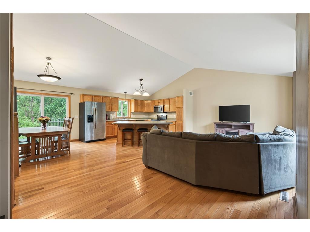 1129 Woodland Drive Howard Lake MN 55349 7087741 image3