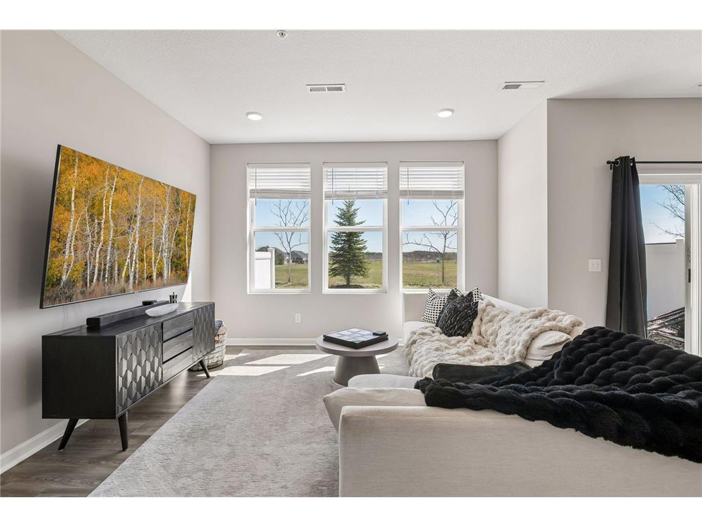 11291 Brookview Road Woodbury MN 55129 7050171 image11