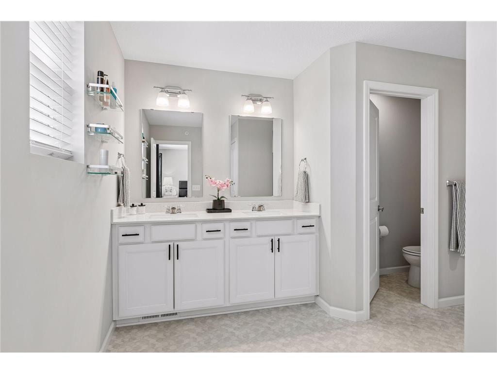 11291 Brookview Road Woodbury MN 55129 7050171 image25