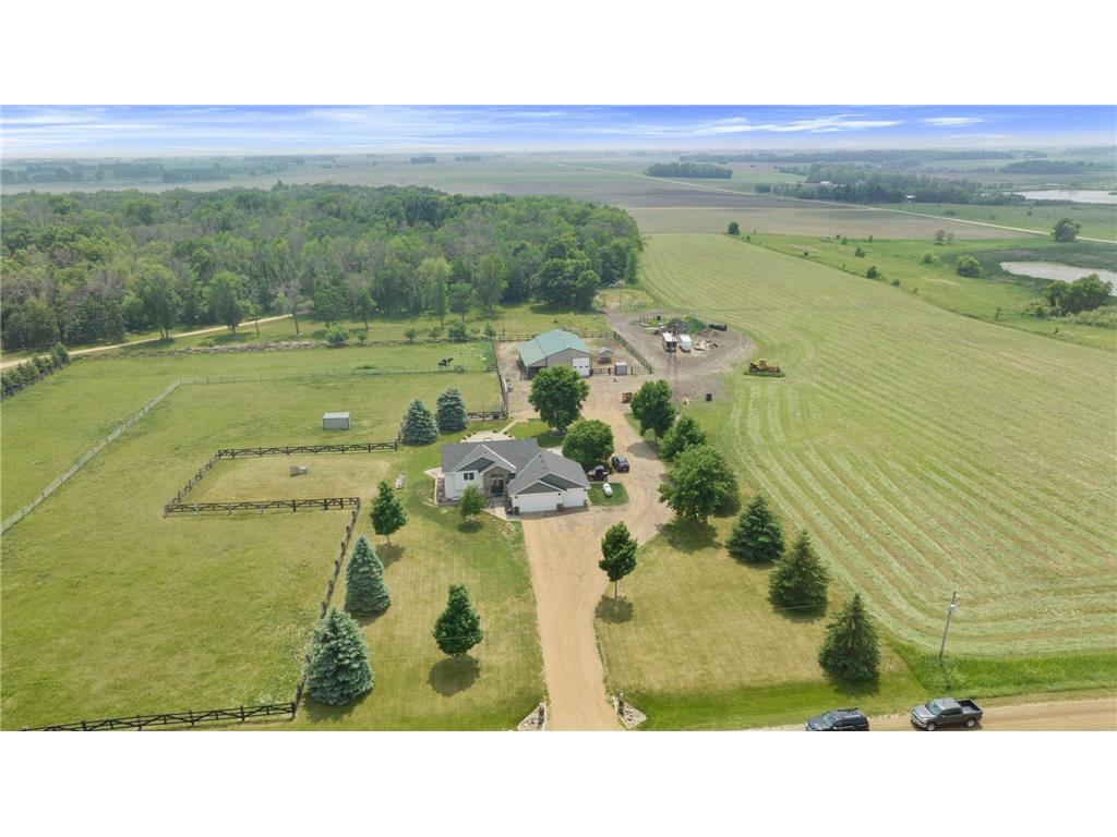 11295 W 260th Street Belle Plaine Twp MN 56011 6447133 image1