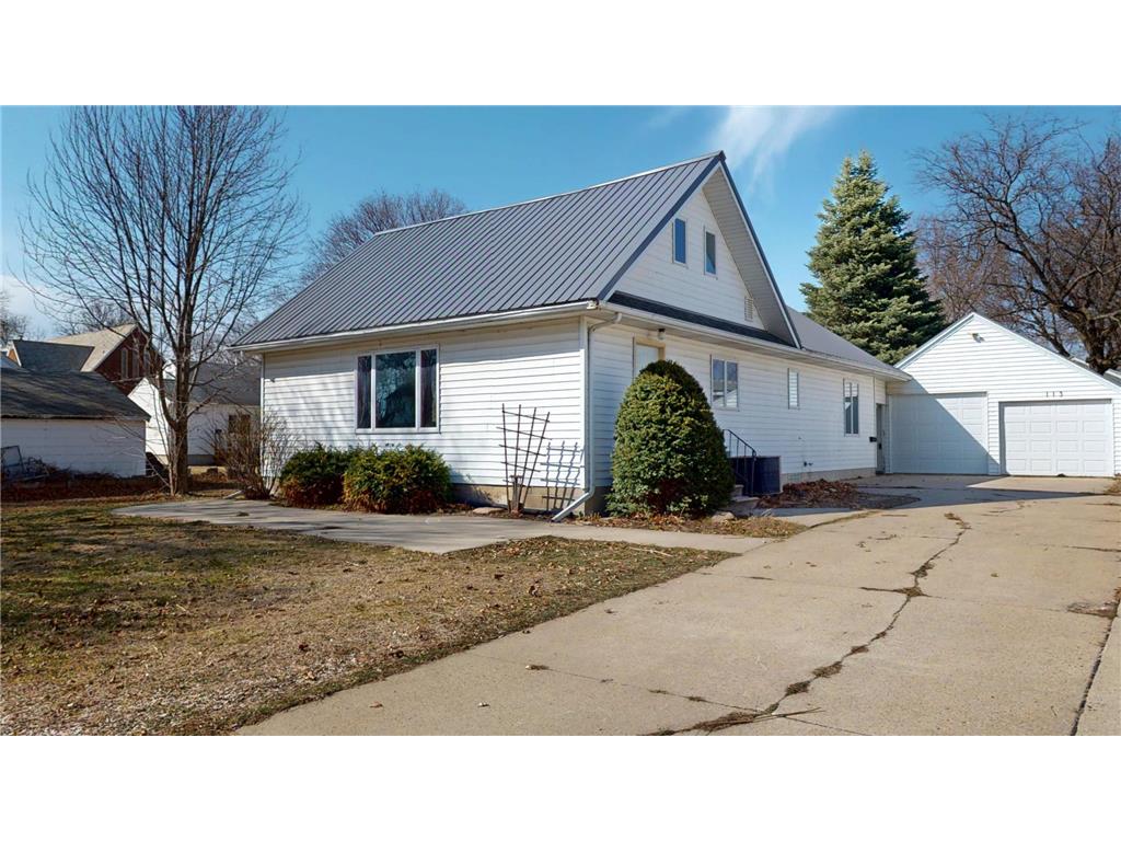 113 3rd Avenue NE Titonka IA 50480 6693307 image1