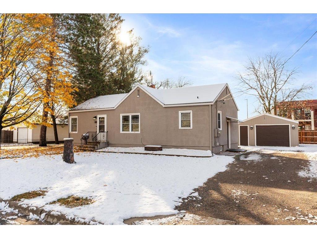 113 4th Avenue NE Cambridge MN 55008 6624633 image1