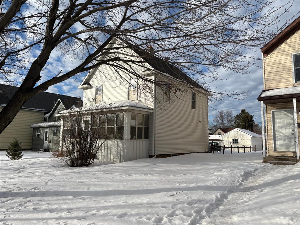 113 5th Street S Virginia MN 55792 7021547 image4