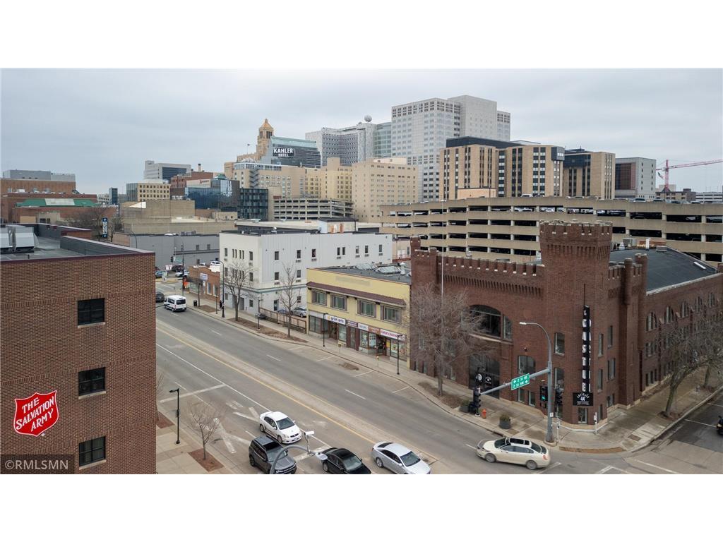 113 Broadway Avenue N Rochester MN 55906 7030361 image2