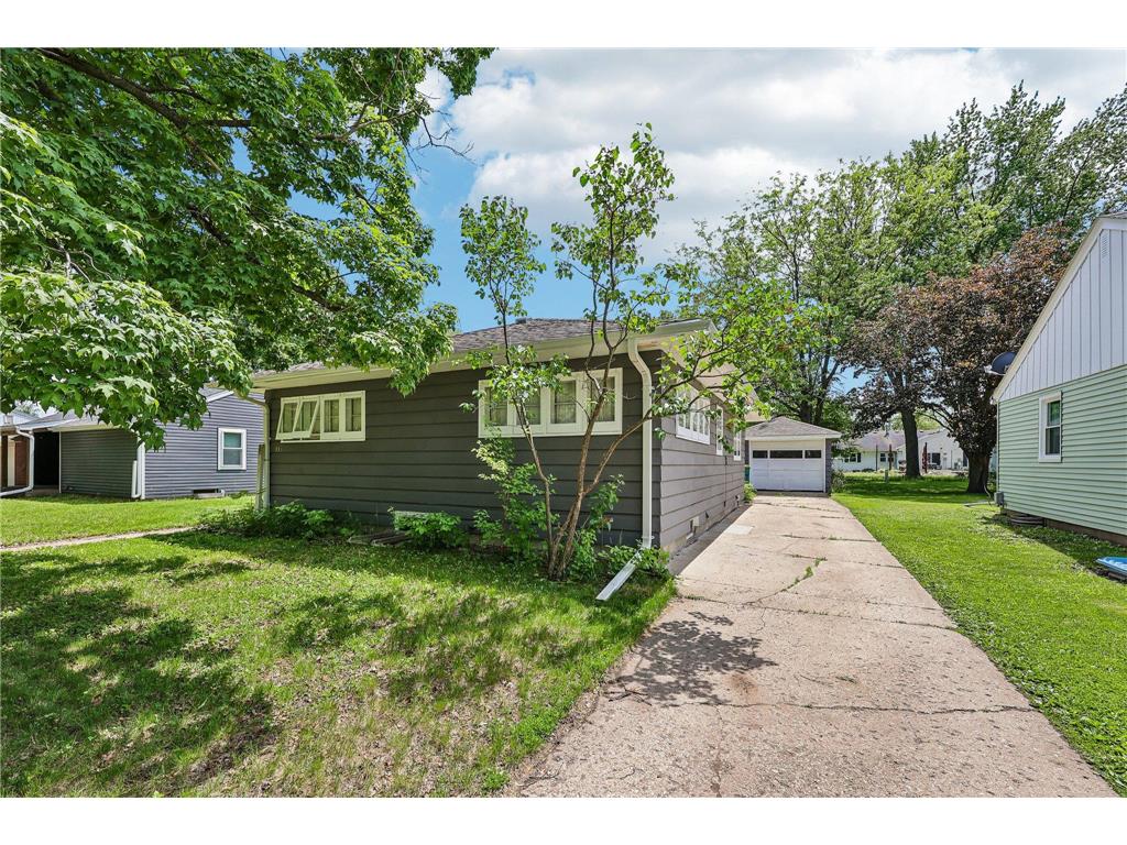 113 Central Street Le Sueur MN 56058 7077383 image3