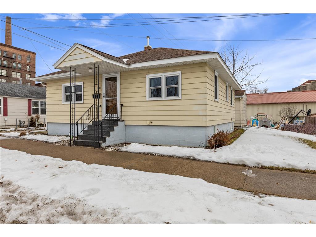 113 Chestnut Street Winona MN 55987 6324450 image1