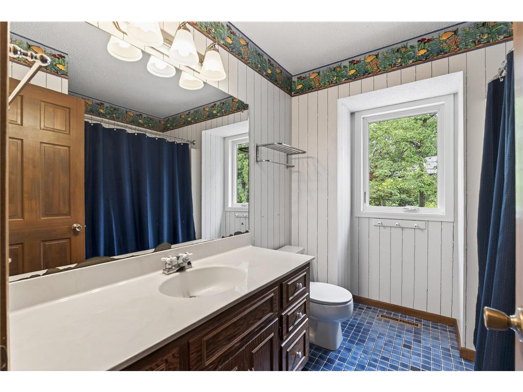 113 E 135th Street Burnsville MN 55337 7082340 image34