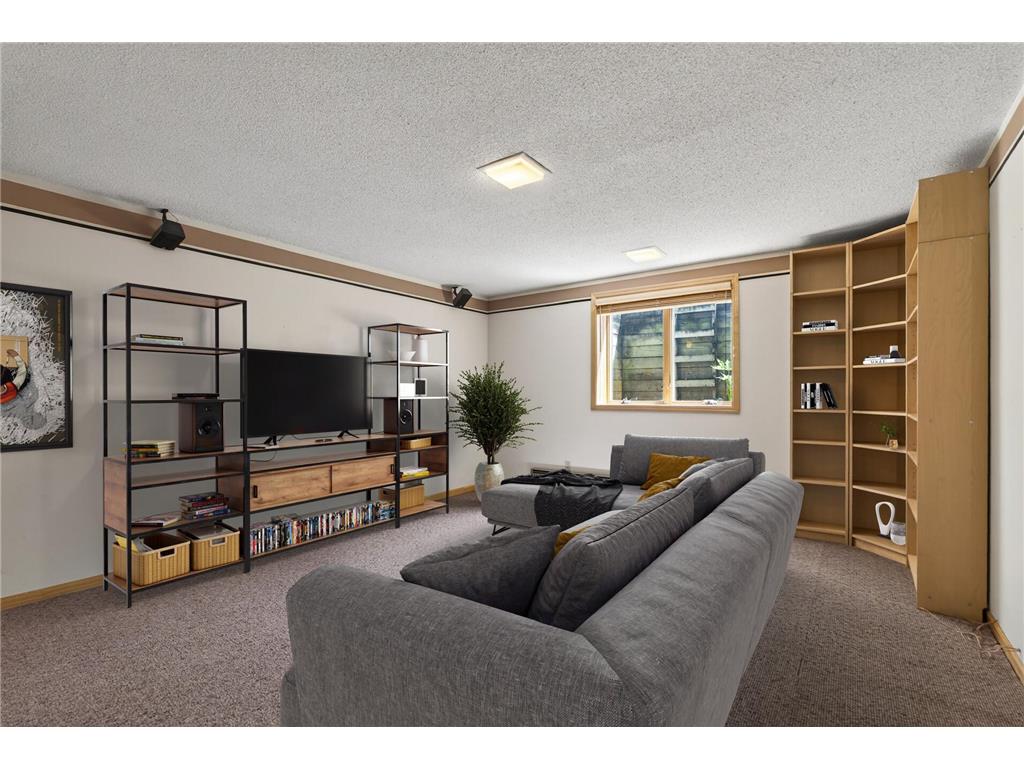 113 E 135th Street Burnsville MN 55337 7082340 image37