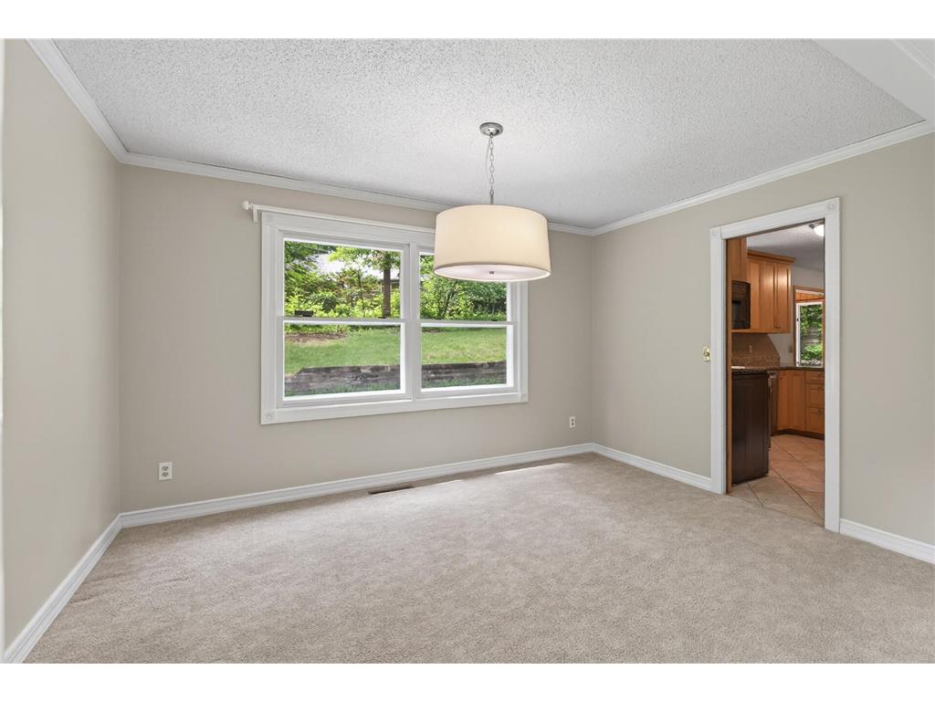 113 E 135th Street Burnsville MN 55337 7082340 image7