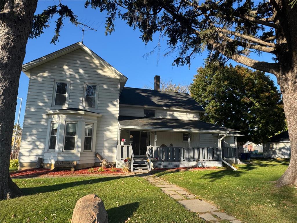 113 E 7th St Saint Charles MN 55972 6809191 image1