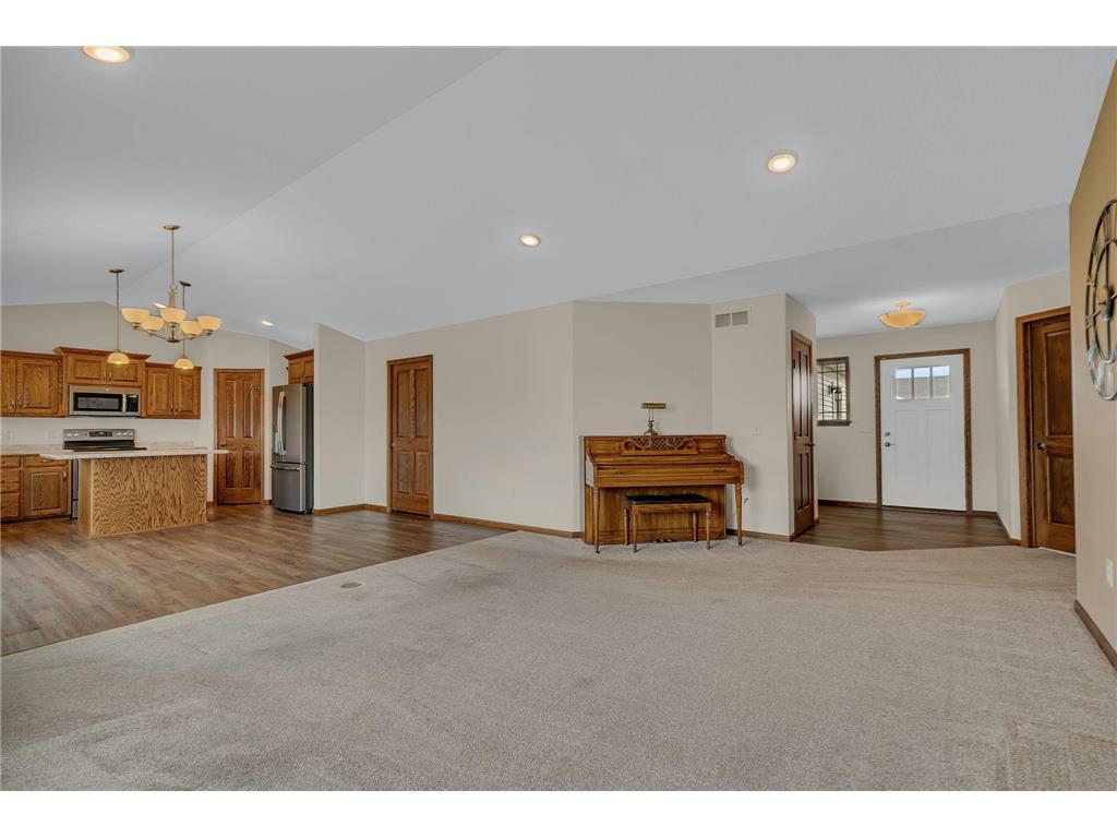 113 Glenview Loop Saint Cloud MN 56303 7051270 image5