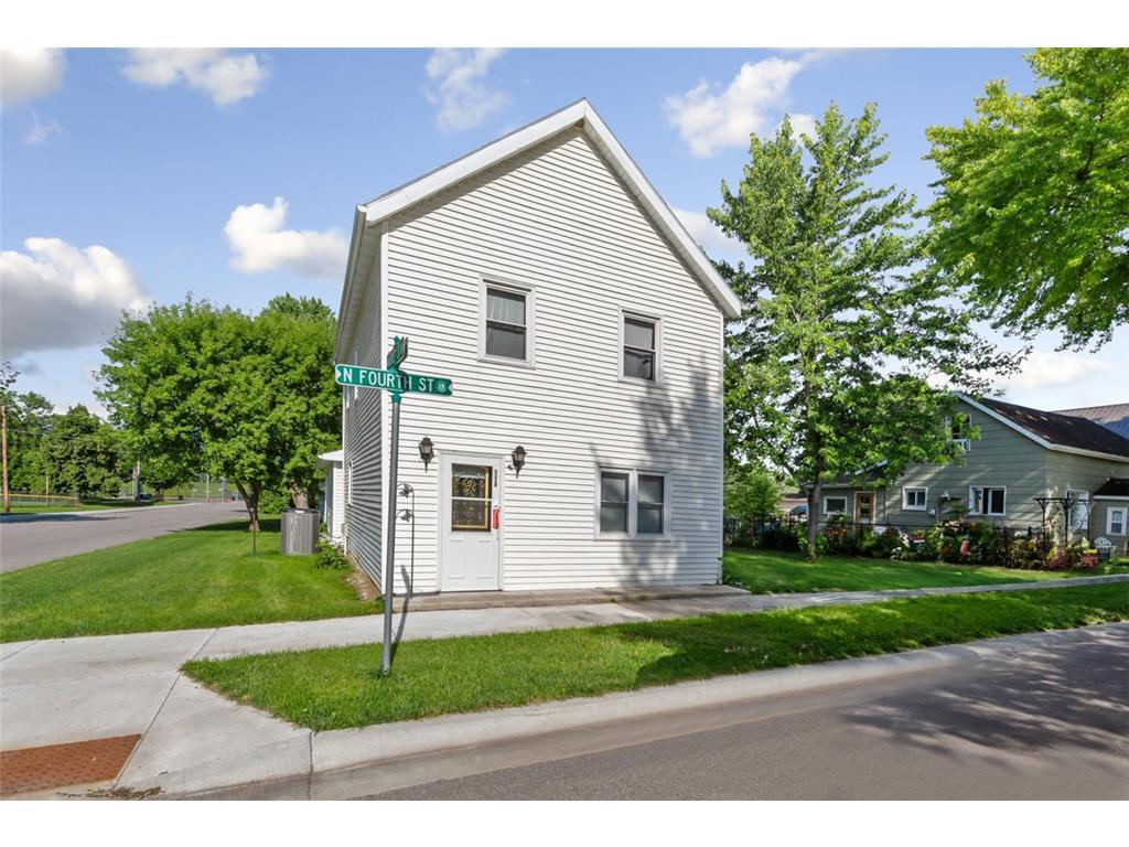 113 N 4th Street Henderson MN 56044 6559018 image1