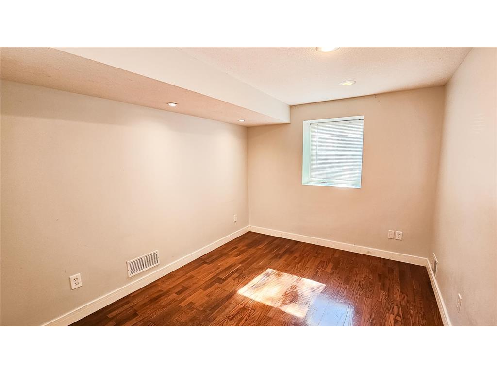 113 N Ash Street Chaska MN 55318 7086505 image38