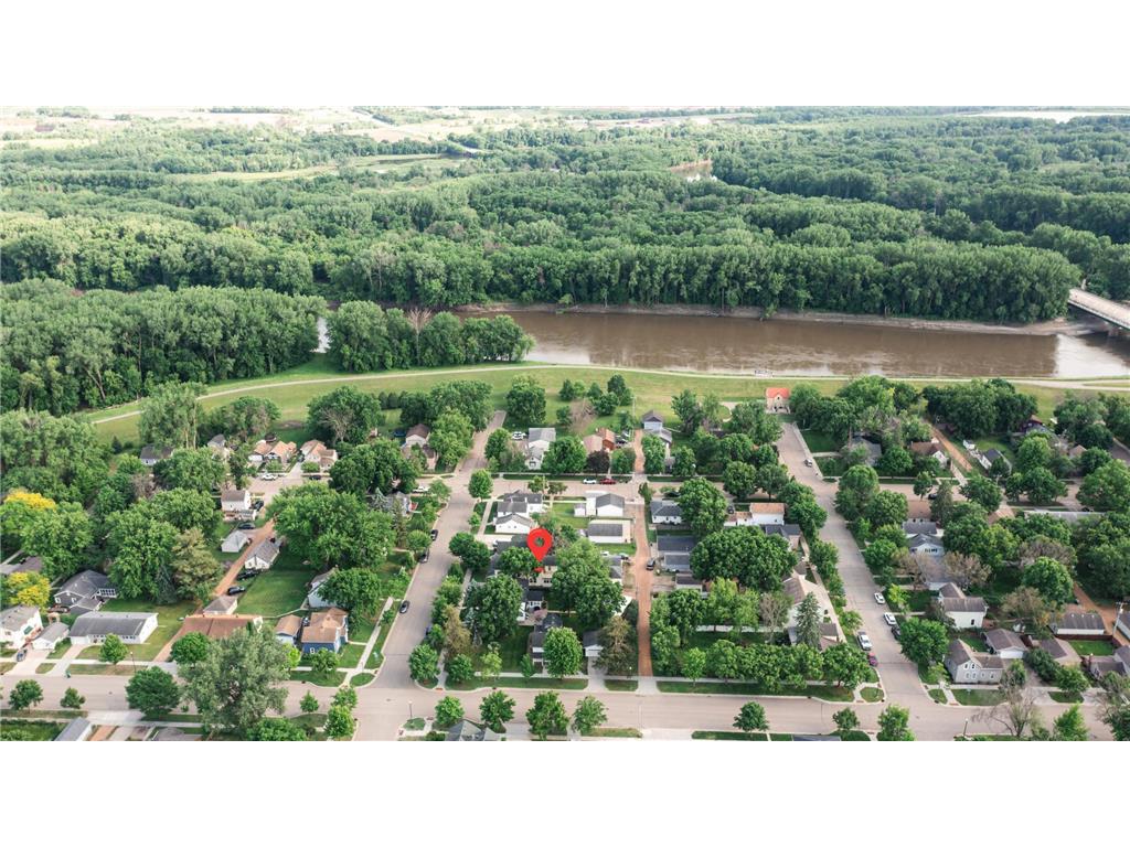 113 N Ash Street Chaska MN 55318 7086505 image41