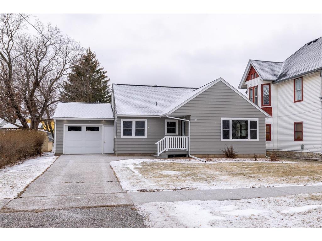 113 N Prairie Street Lake City MN 55041 6648675 image1