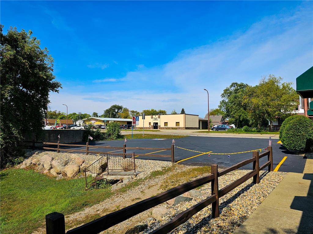 113 North St E Detroit Lakes MN 56501 6786414 image21