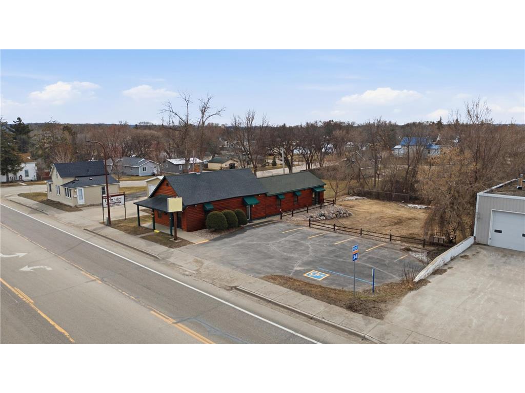 113 North Street E Detroit Lakes MN 56501 7044939 image1