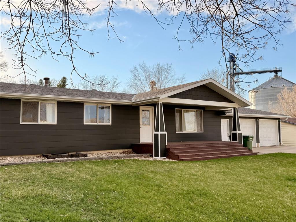 113 Oklahoma Avenue Adrian MN 56110 7014868 image1