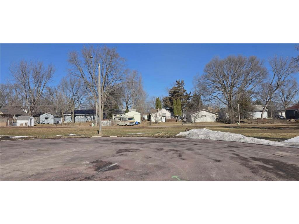 113 Parker Lane Redwood Falls MN 56283 7017012 image5