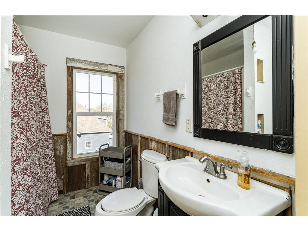 113 Valley Street NE Preston MN 55965 7029333 image14