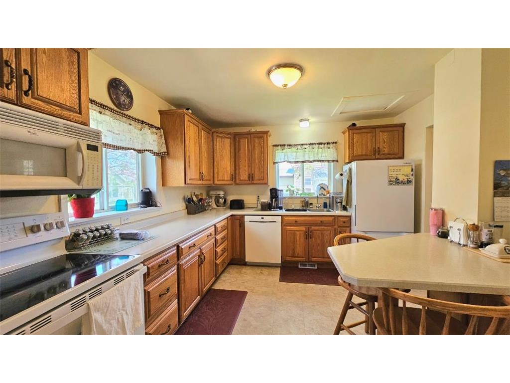 113 W 3rd Street Donnelly MN 56235 7073908 image10