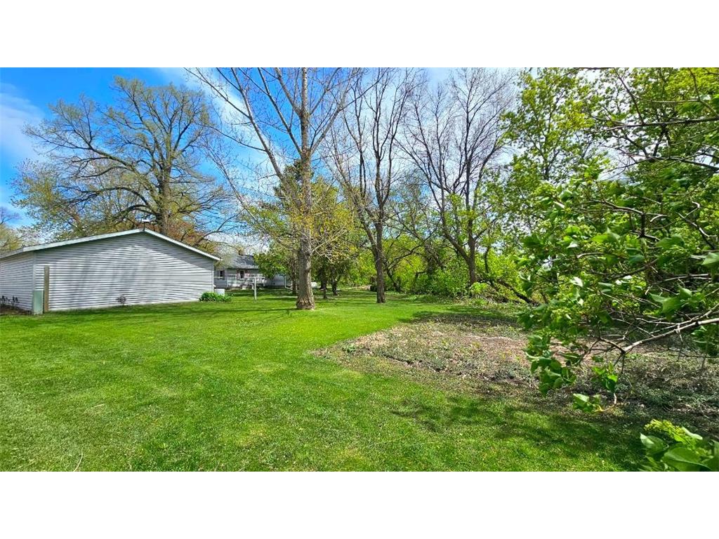 113 W 3rd Street Donnelly MN 56235 7073908 image37