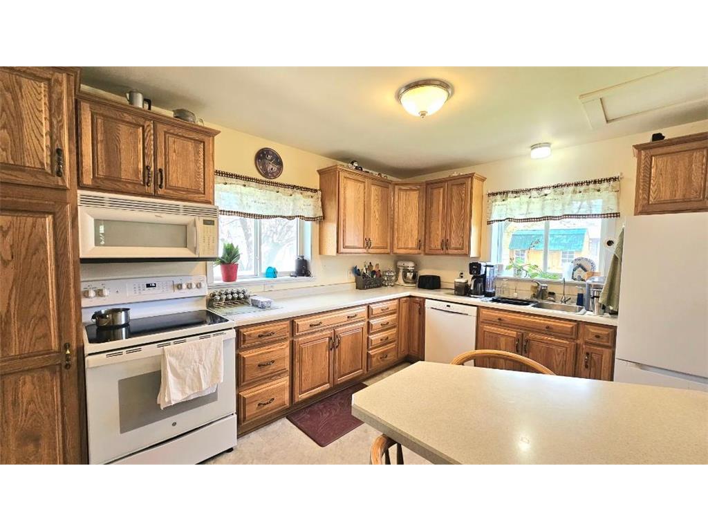 113 W 3rd Street Donnelly MN 56235 7073908 image8