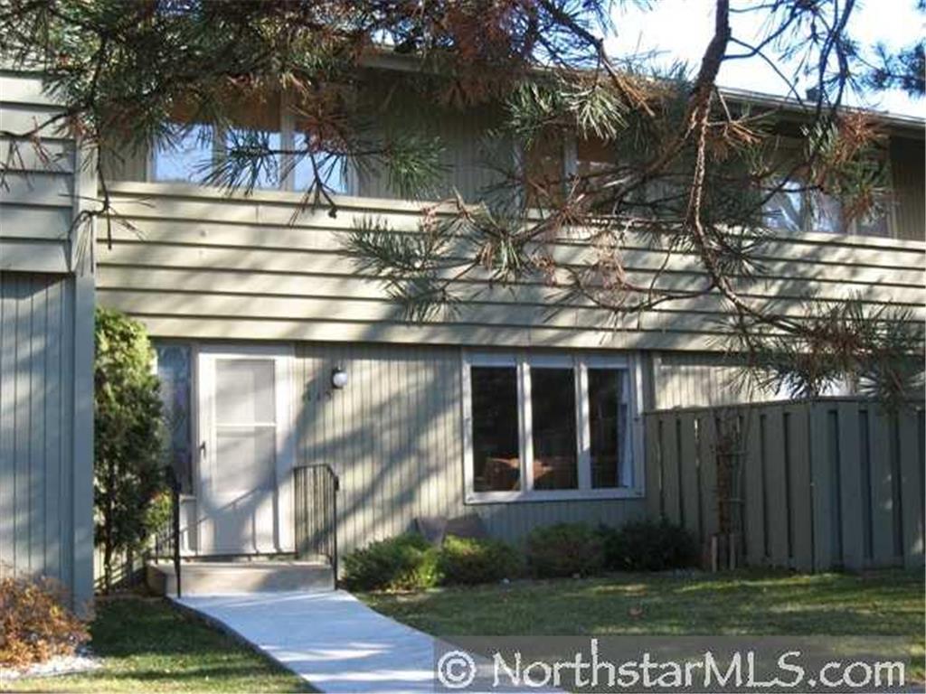 113 Windsor Court New Brighton MN 55112 6370111 image1