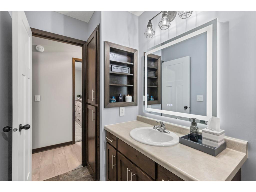 1130 18th Avenue SE Cambridge MN 55008 7043862 image21
