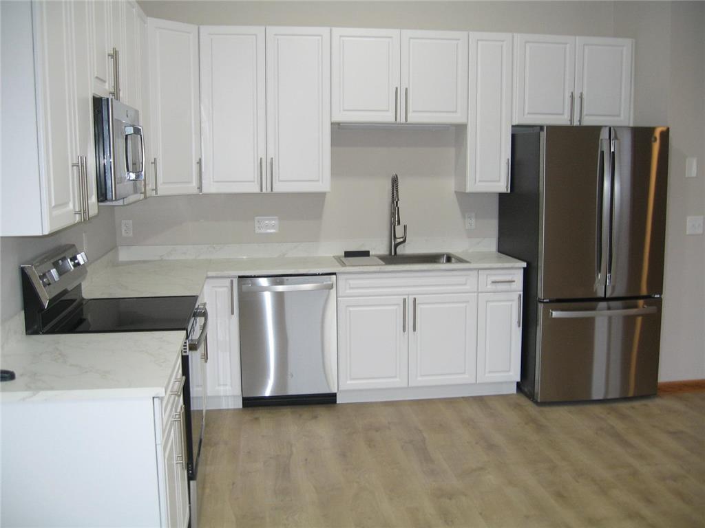1130 3rd Avenue W Shakopee MN 55379 6641658 image1