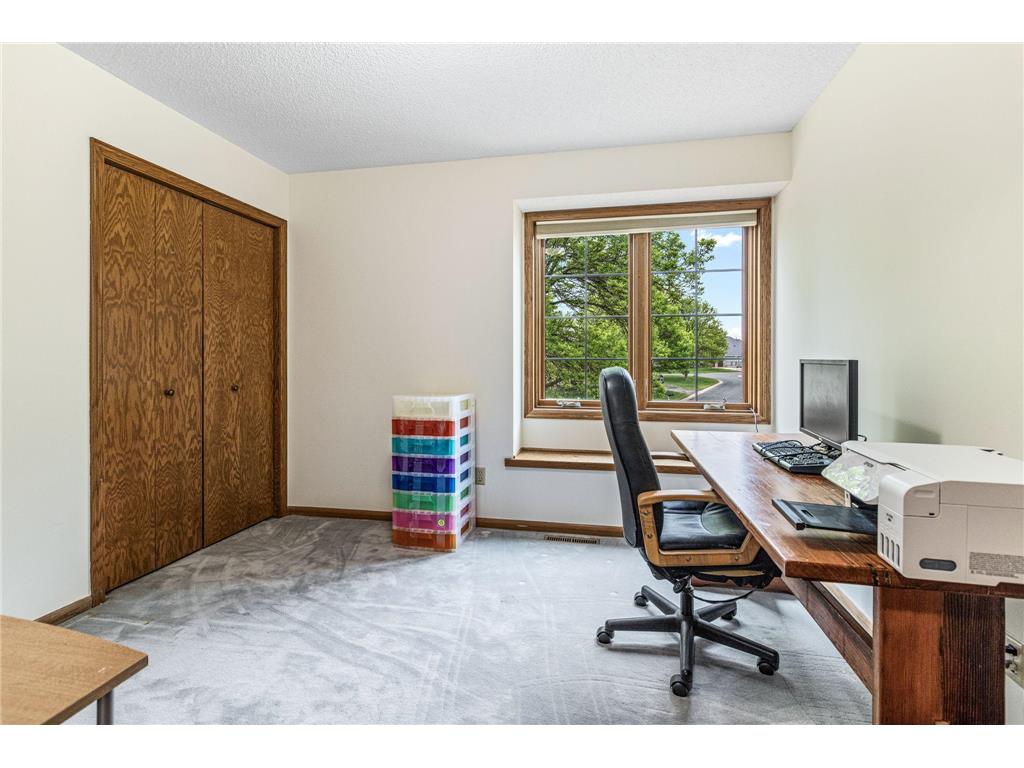 1130 Dove Court Chanhassen MN 55317 7078281 image32