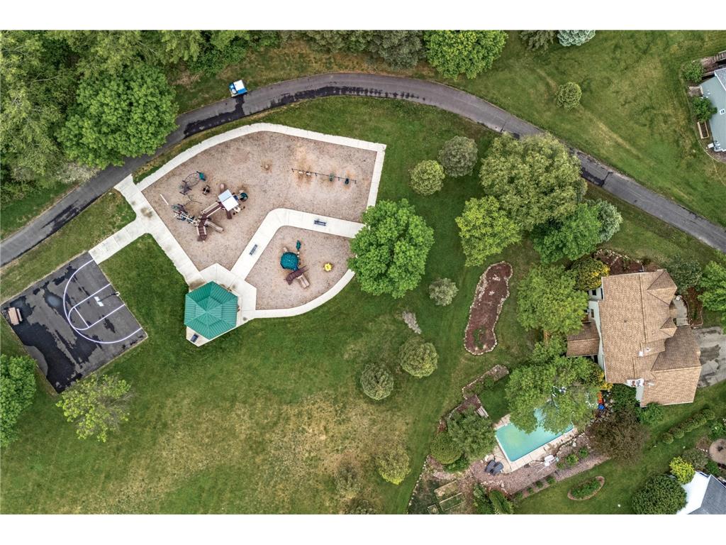 1130 Dove Court Chanhassen MN 55317 7078281 image58