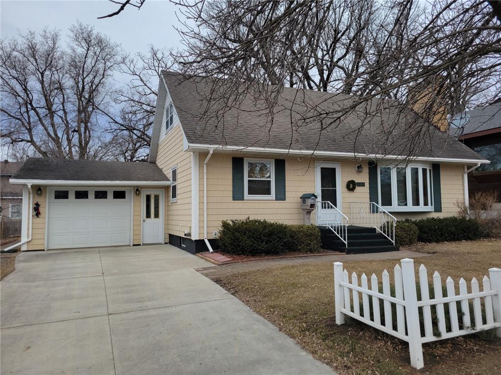 1130 Minnesota Avenue Detroit Lakes MN 56501 6499357 image1