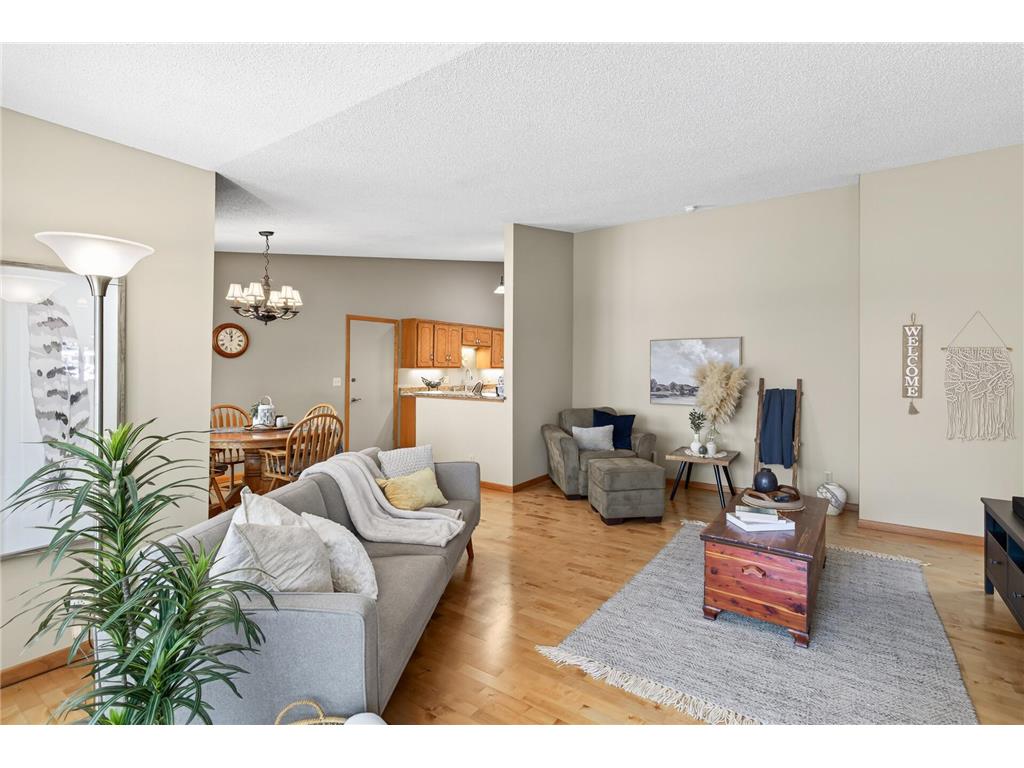 1130 Rose Place Roseville MN 55113 7106520 image10